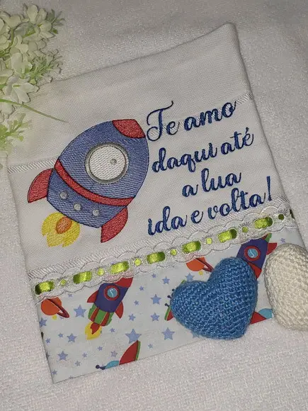 Fralda Boca Bordada Personalizada