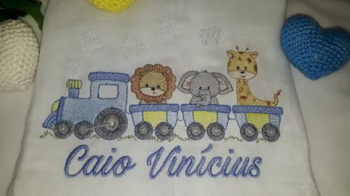 Fralda Boca Bordada Personalizada