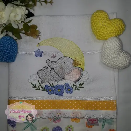 Fralda bordada personalizada