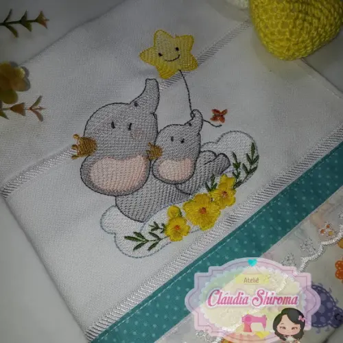 Fralda bordada personalizada