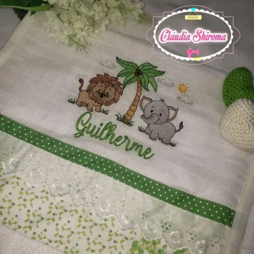 Fralda ombro bordada personalizada