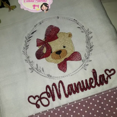 Fralda ombro bordada personalizada