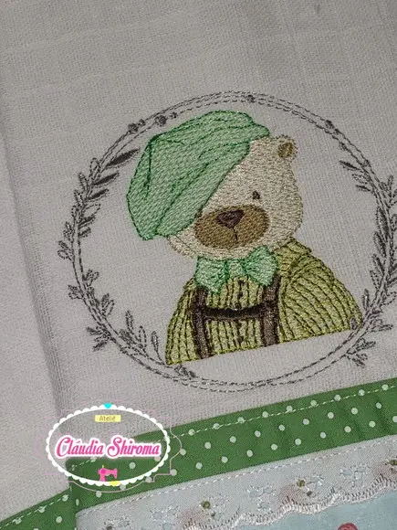 Fralda Ombro Bordada Personalizada