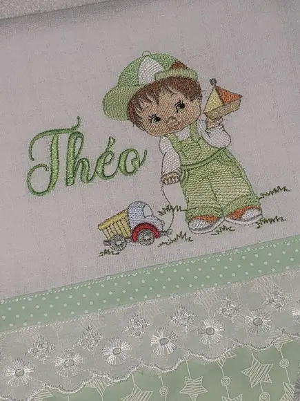 Fralda Passeio Bordada Personalizada