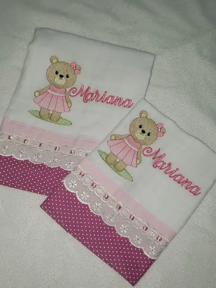 Kit 2 Fraldas Bordadas