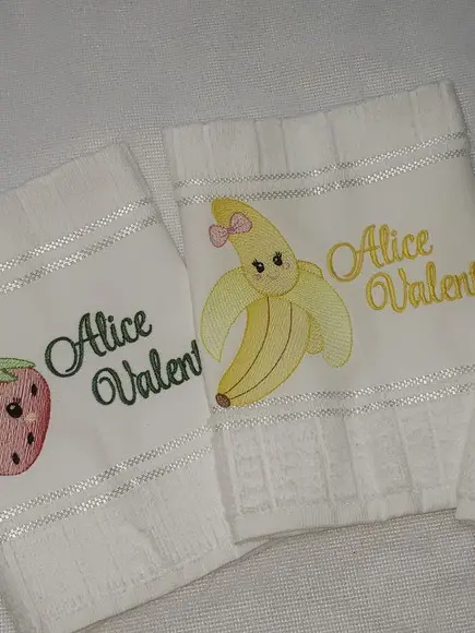 Kit 2 Toalhas Escolar Infantil Personalizada