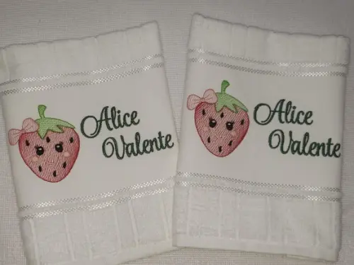 Kit 2 Toalhas Escolar Infantil Personalizada