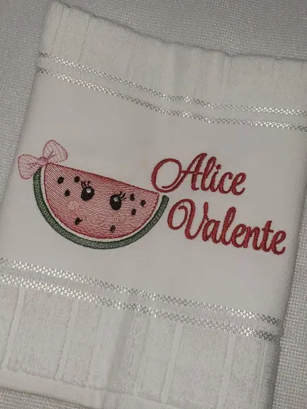 Kit 2 Toalhas Escolar Infantil Personalizada