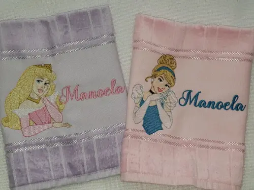 Kit 2 Toalhas Escolar Infantil Personalizada