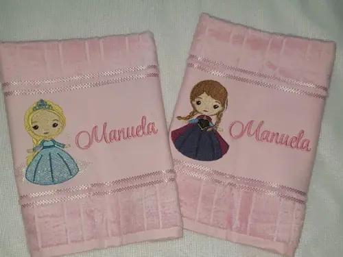 Kit 2 Toalhas Escolar Infantil Personalizada