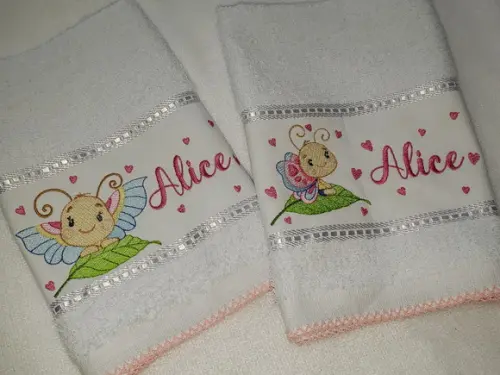 Kit 2 Toalhas Escolar Infantil Personalizada