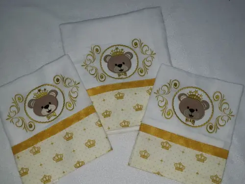 Kit 3 Fraldas Bordadas