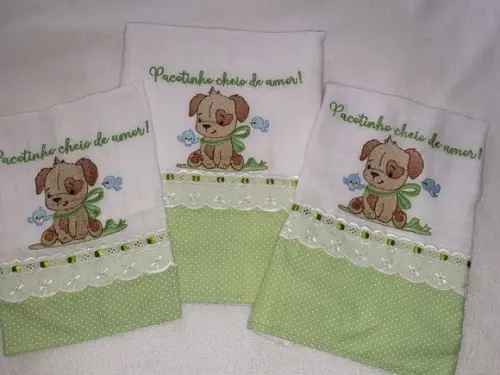 Kit 3 Fraldas Bordadas
