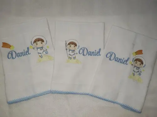 Kit 3 Fraldas de Boca Bordada