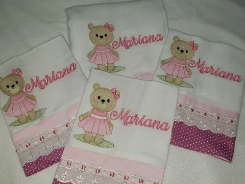 Kit 4 Fraldas Bordadas