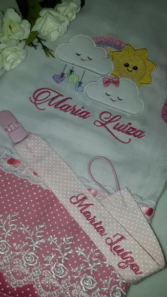 Kit Fralda de Boca e Prendedor de Chupetas