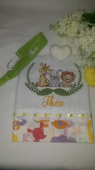 Kit Fralda de Boca e Prendedor de Chupetas