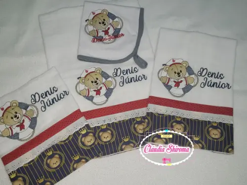 Kit Fraldas Bordadas 4 Peças