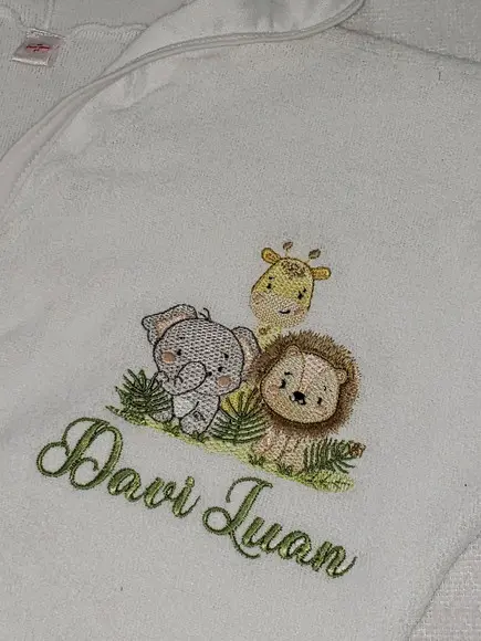 Kit Roupão de Bebê e Toalha de Banho Personalizado