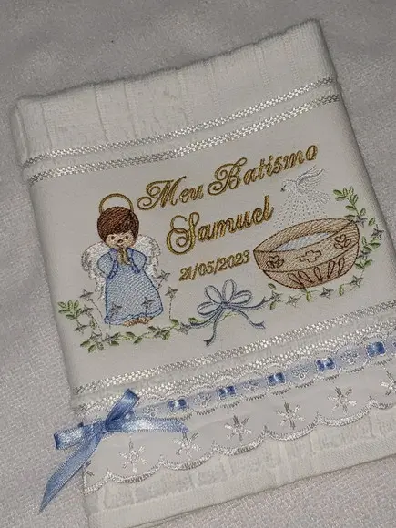 Kit Toalha Batizado e Prendedor de Chupeta