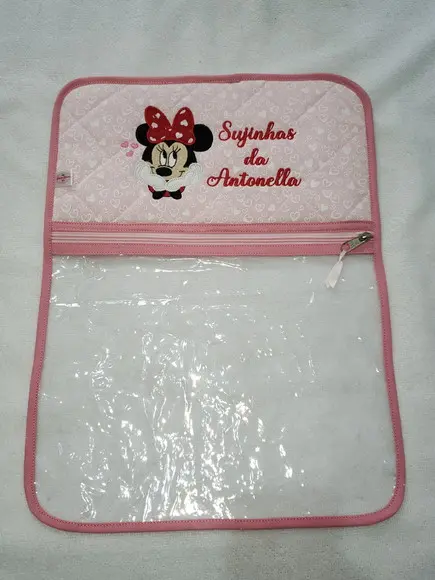Kit Toalha de Banho e Saquinho Roupa Suja