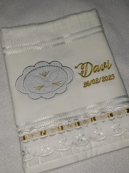 Kit Toalha de Batizado e Chaveiro