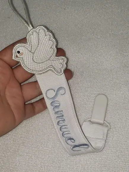 Prendedor de Chupeta Bordado