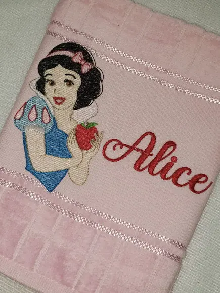 Toalha Escolar Infantil Personalizada