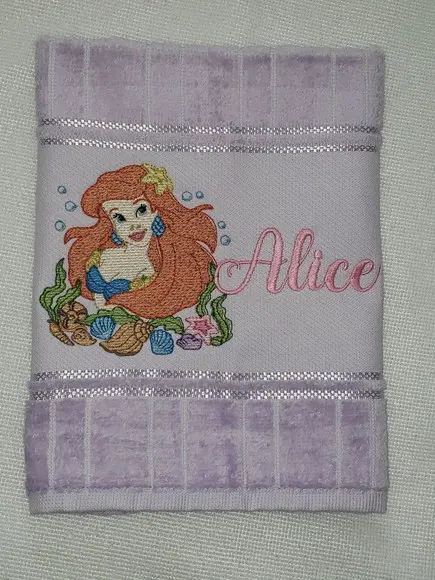 Toalha Escolar Infantil Personalizada