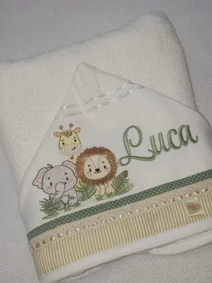 Tolha com Capuz Infantil Personalizada