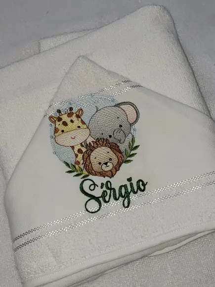 Tolha com Capuz Infantil Personalizada