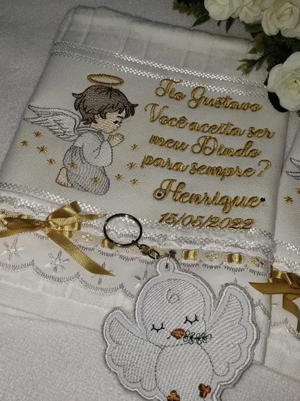 Tolha Convite Padrinhos + 2 Chaveiros