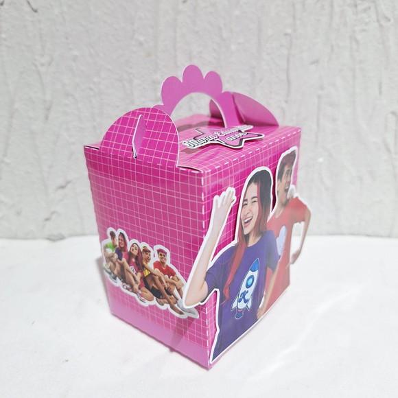 Caixa Cubo - os Rosa - Emily Vick