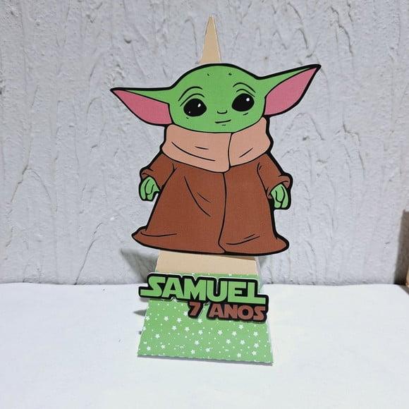Caixa Piramide - Baby Yoda