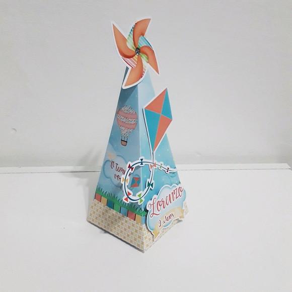 Caixa Piramide - Balão. Pipa e Catavento