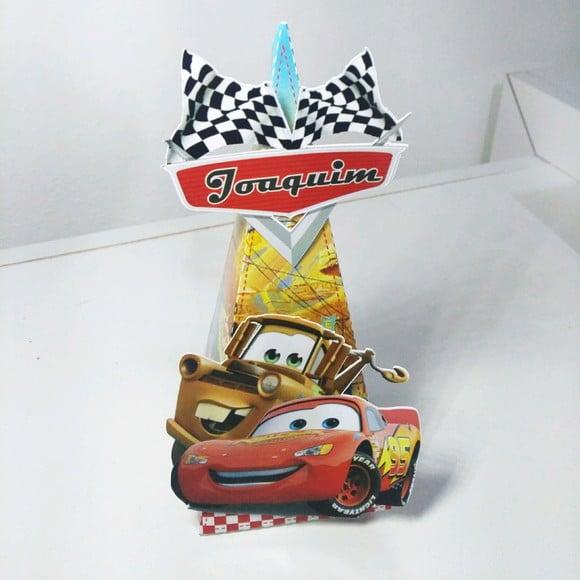 Caixa Piramide - Carros