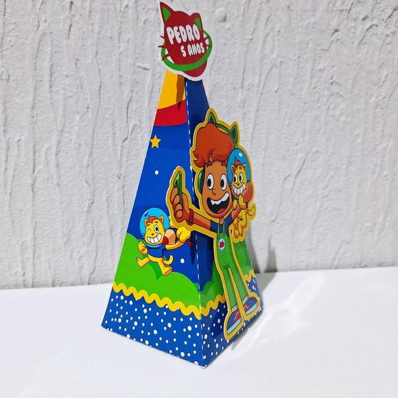 Caixa Piramide - Gato Galáctico
