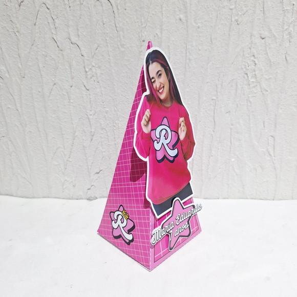 Caixa Piramide - os Rosa - Emily Vick