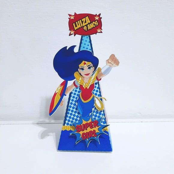 Caixa Piramide - Super Girl