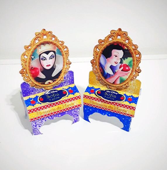 Penteadeira - Branca de Neve ( Porta Bis )