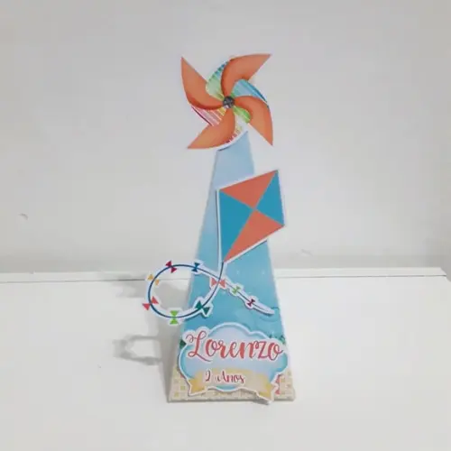 Caixa Piramide - Balão. Pipa e Catavento
