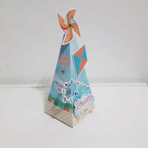 Caixa Piramide - Balão. Pipa e Catavento