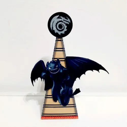 Caixa Piramide - Como Treinar o Seu Dragão