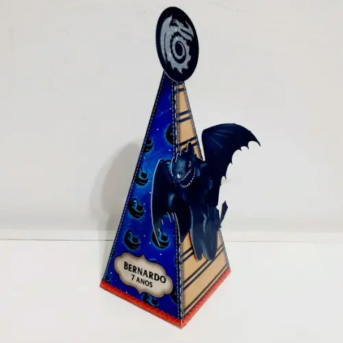 Caixa Piramide - Como Treinar o Seu Dragão