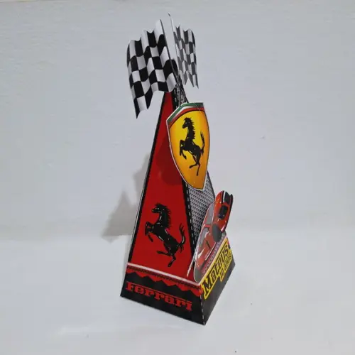 Caixa Piramide - Ferrari