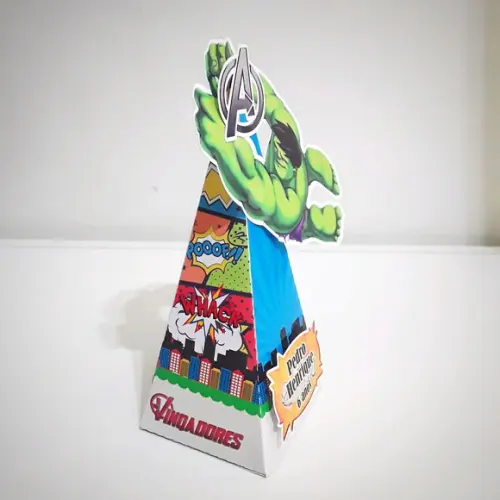 Caixa Piramide - os Vingadores