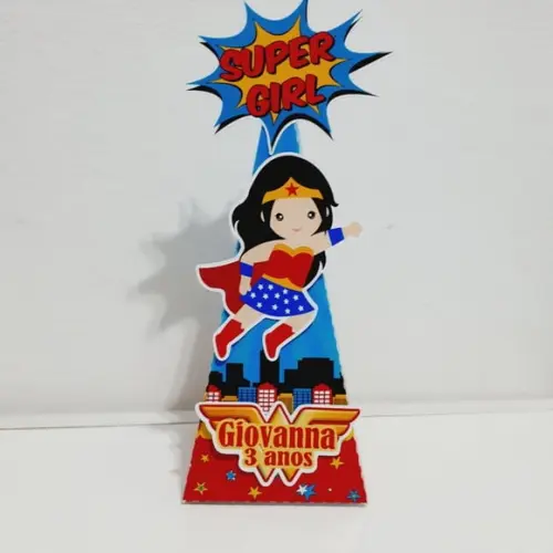 Caixa Piramide -mulher Maravilha