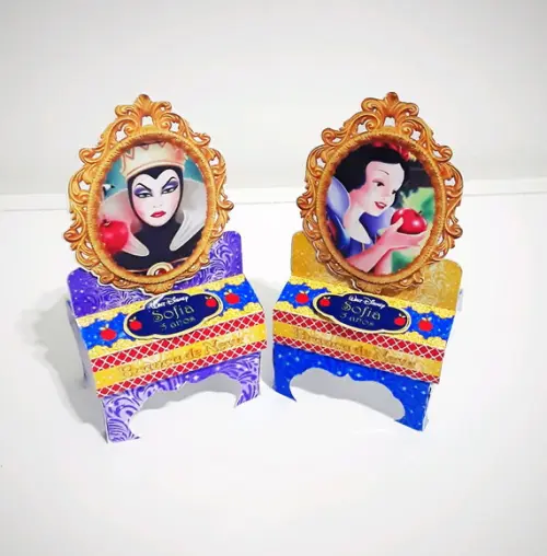Penteadeira - Branca de Neve ( Porta Bis )