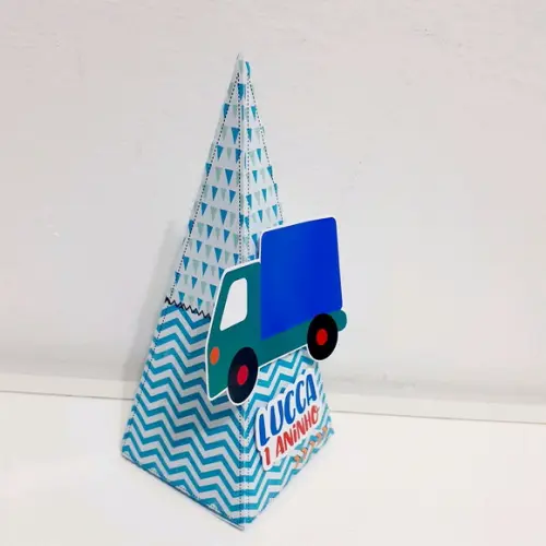 Piramide -carrinhos