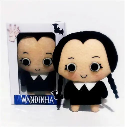 Boneca Wandinha 11 cm
